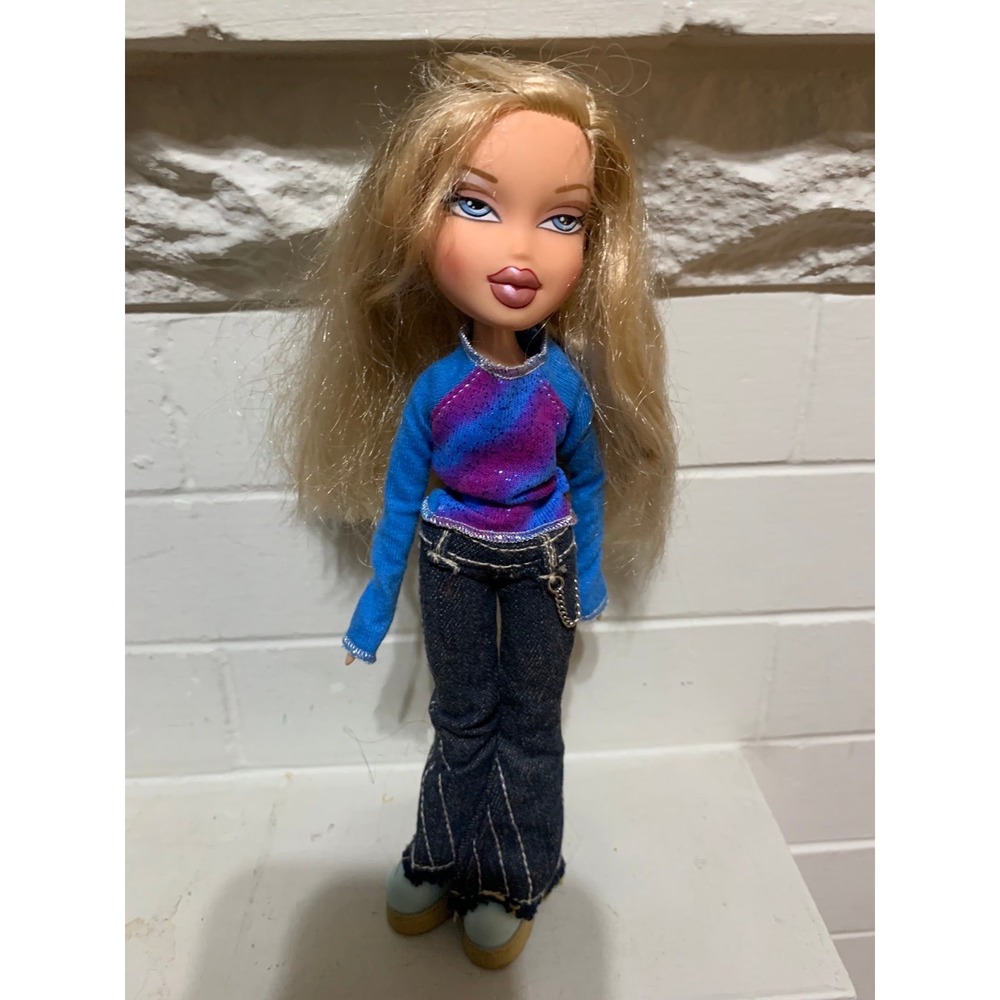 Bratz MGA Cloe Doll‎